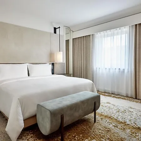 The Westin Grand Frankfurt Otel
