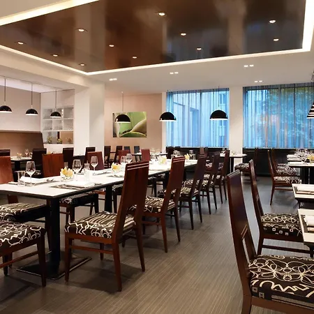 The Westin Grand Frankfurt Ξενοδοχείο 5*